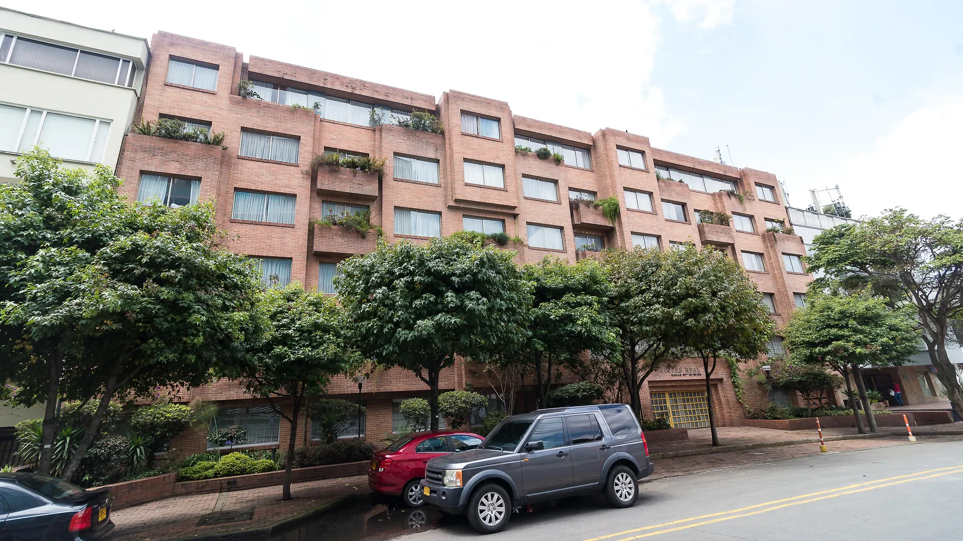 Hotel Suites Real 97 Bogota Colombia
